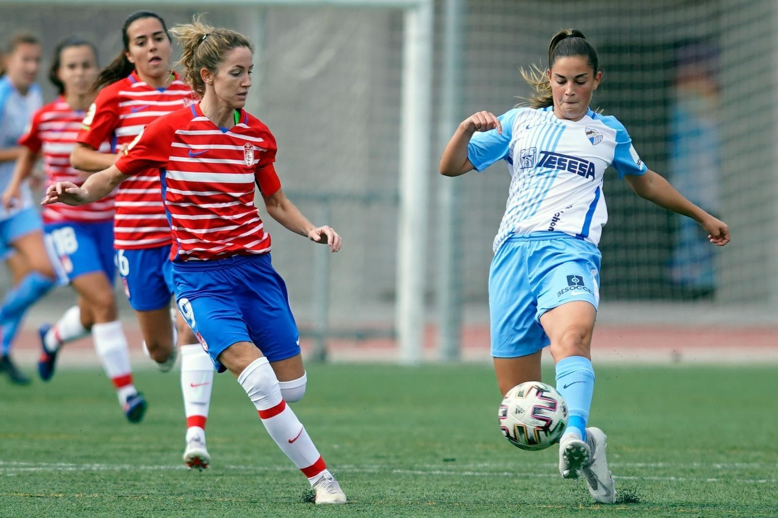 El Málaga Femenino desperdicia un 0-2 en Granada