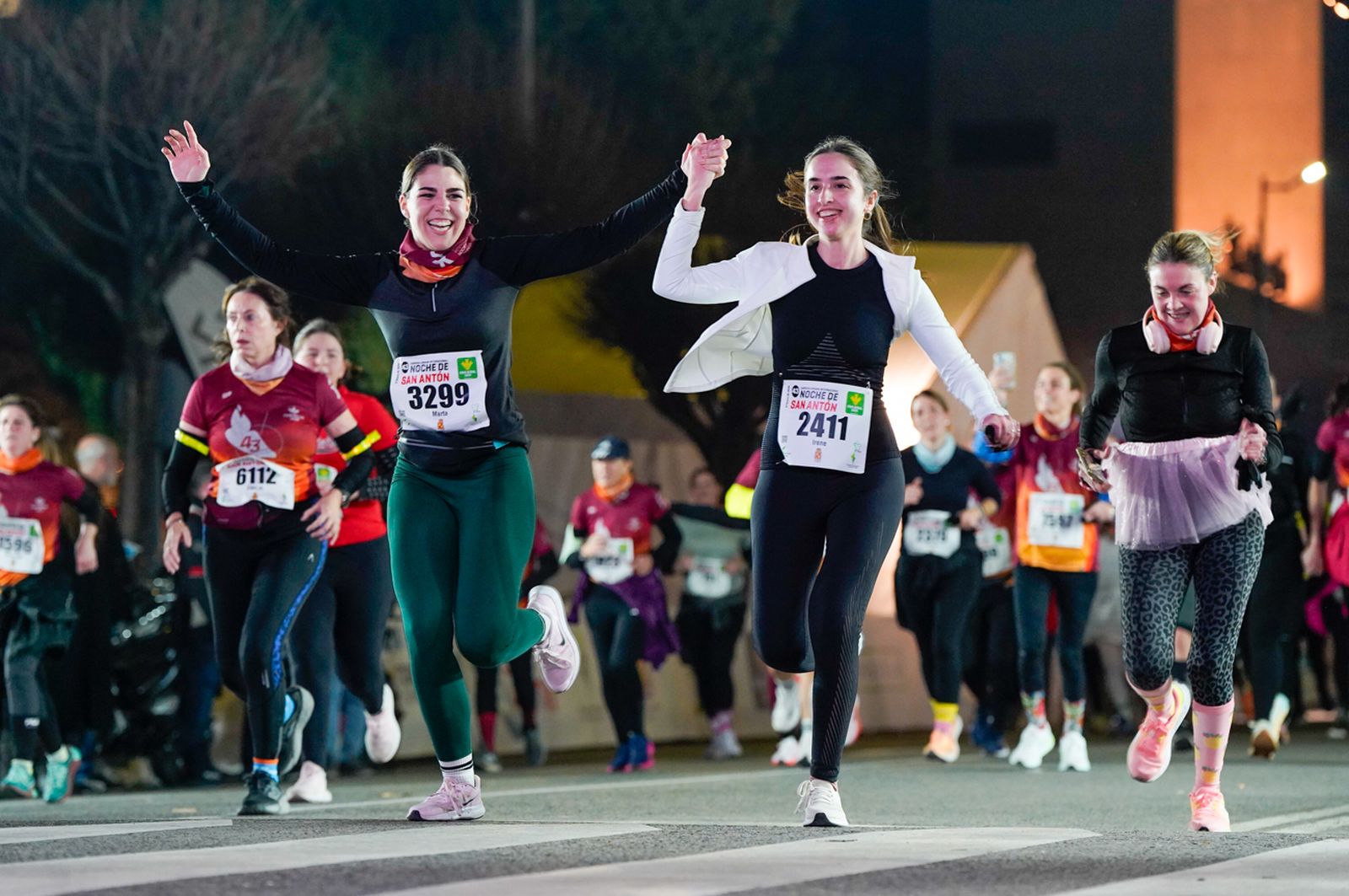 En imágenes: búscate en tu llegada a meta de la Carrera de San Antón 2026 (2)