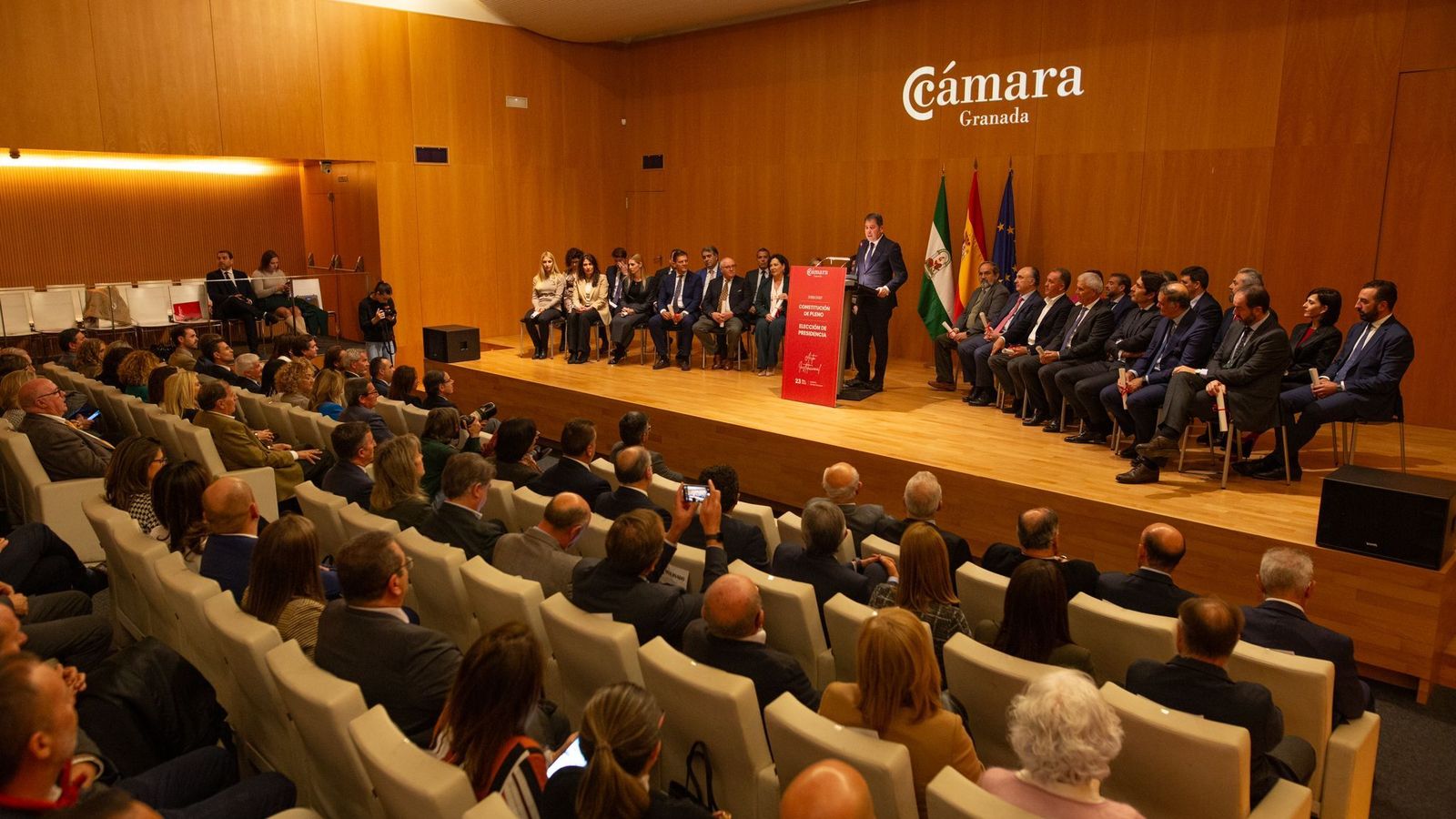 Gerardo Cuerva durante su discurso en Cámara Granada