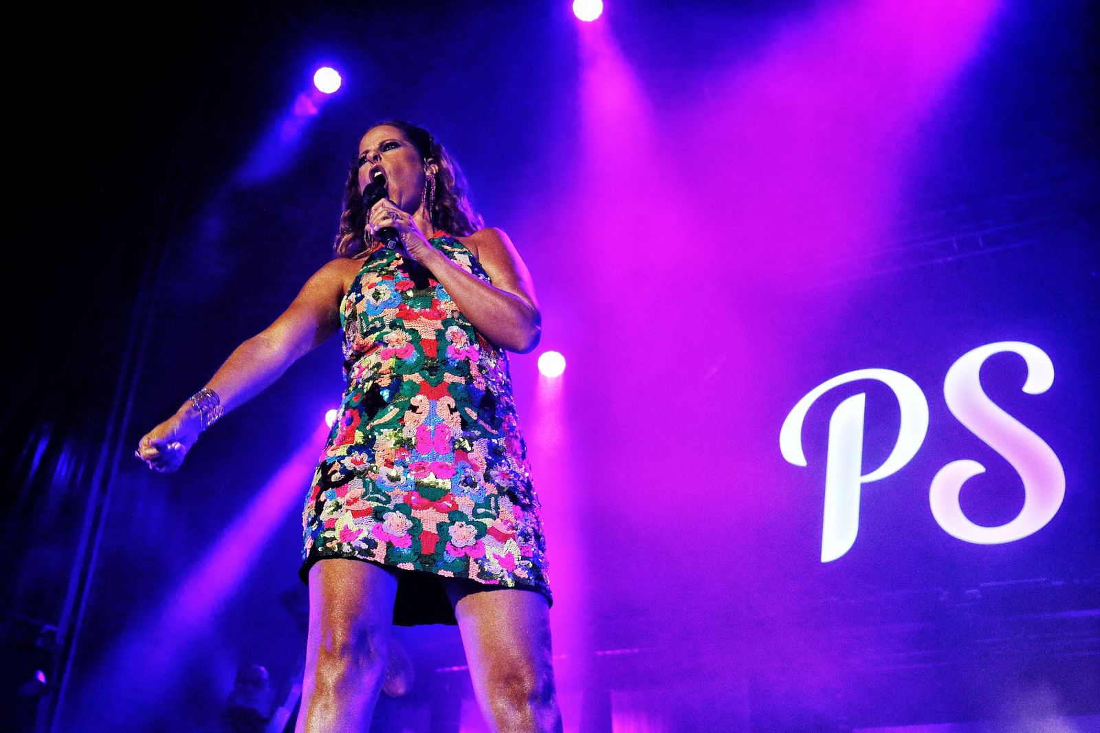 Búscate en el concierto de Pastora Soler en el Bahía Sound de San Fernando