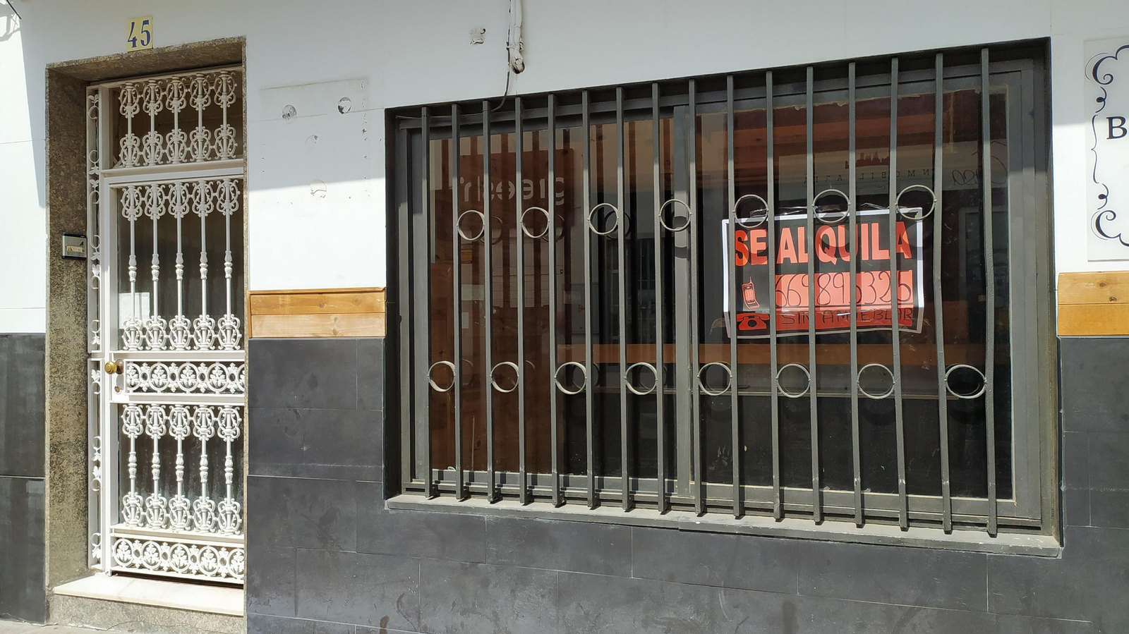 El catálogo gráfico de los locales cerrados del centro de San Fernando