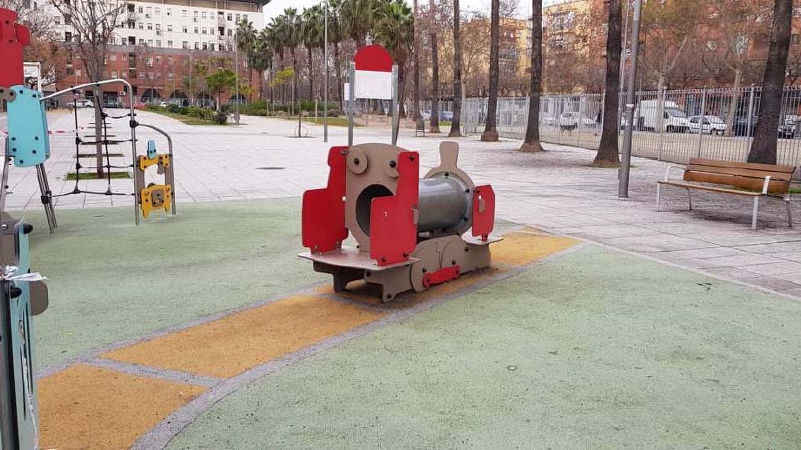 Estado actual de la zona infantil.