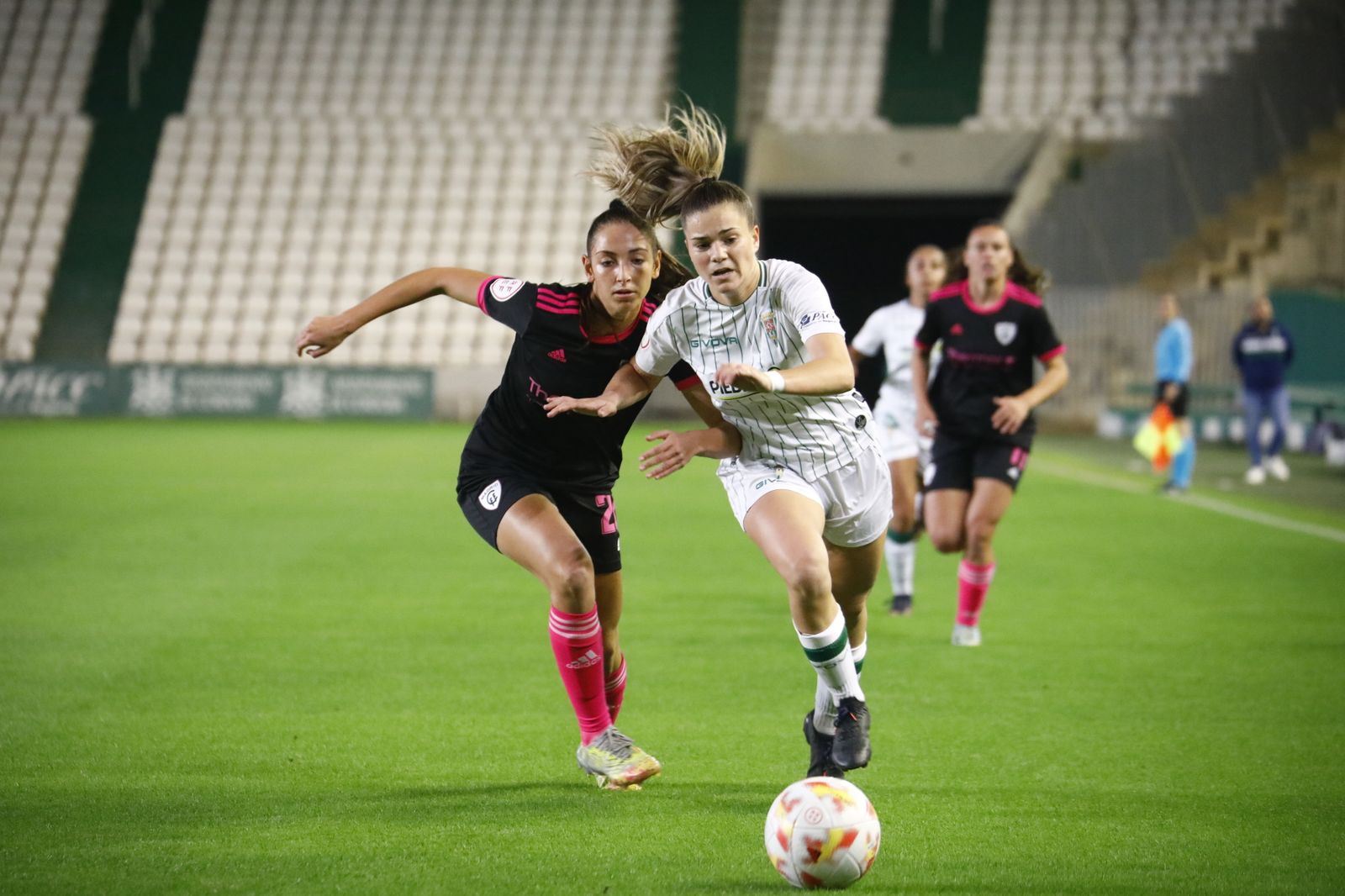 La derrota del Córdoba Femenino ante el Madrid CFF en la Copa de la Reina, en imágenes