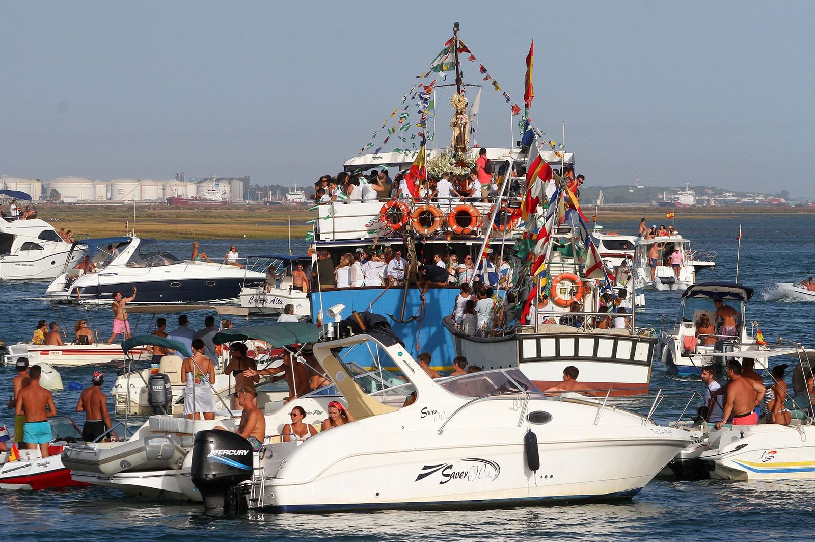 Imágenes de la procesión de la Virgen del Carmen en Punta Umbría