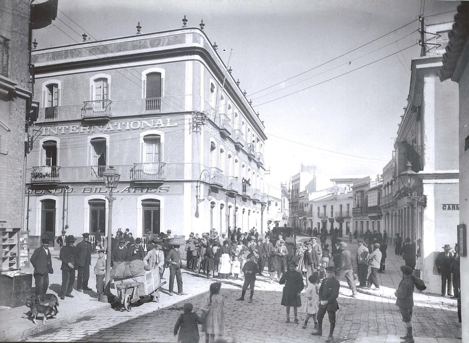 Una esquina Tradicional  y muy internacional