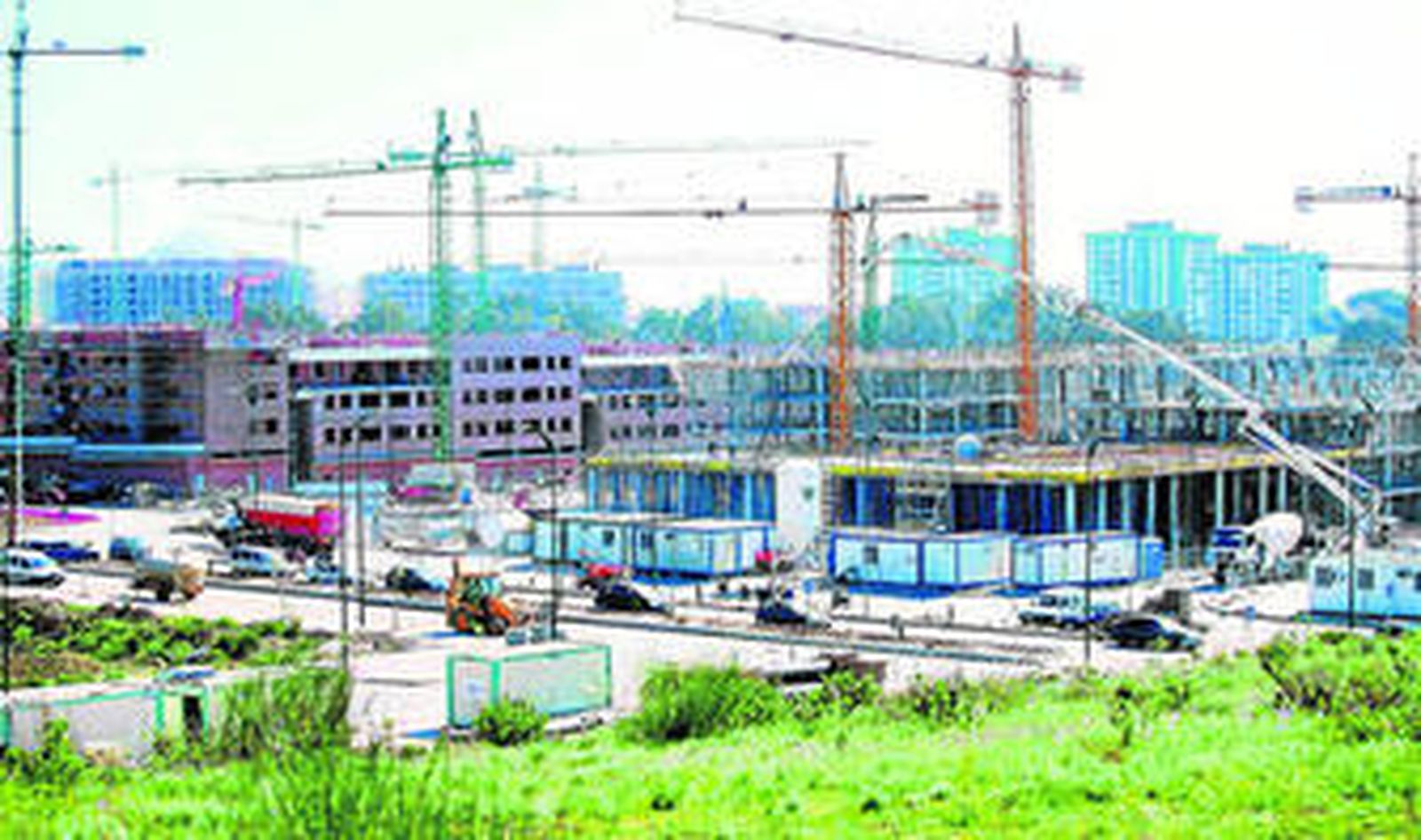 La imagen de las grúas a todo ritmo en 2009 ha desaparecido del paisaje de la provincia.