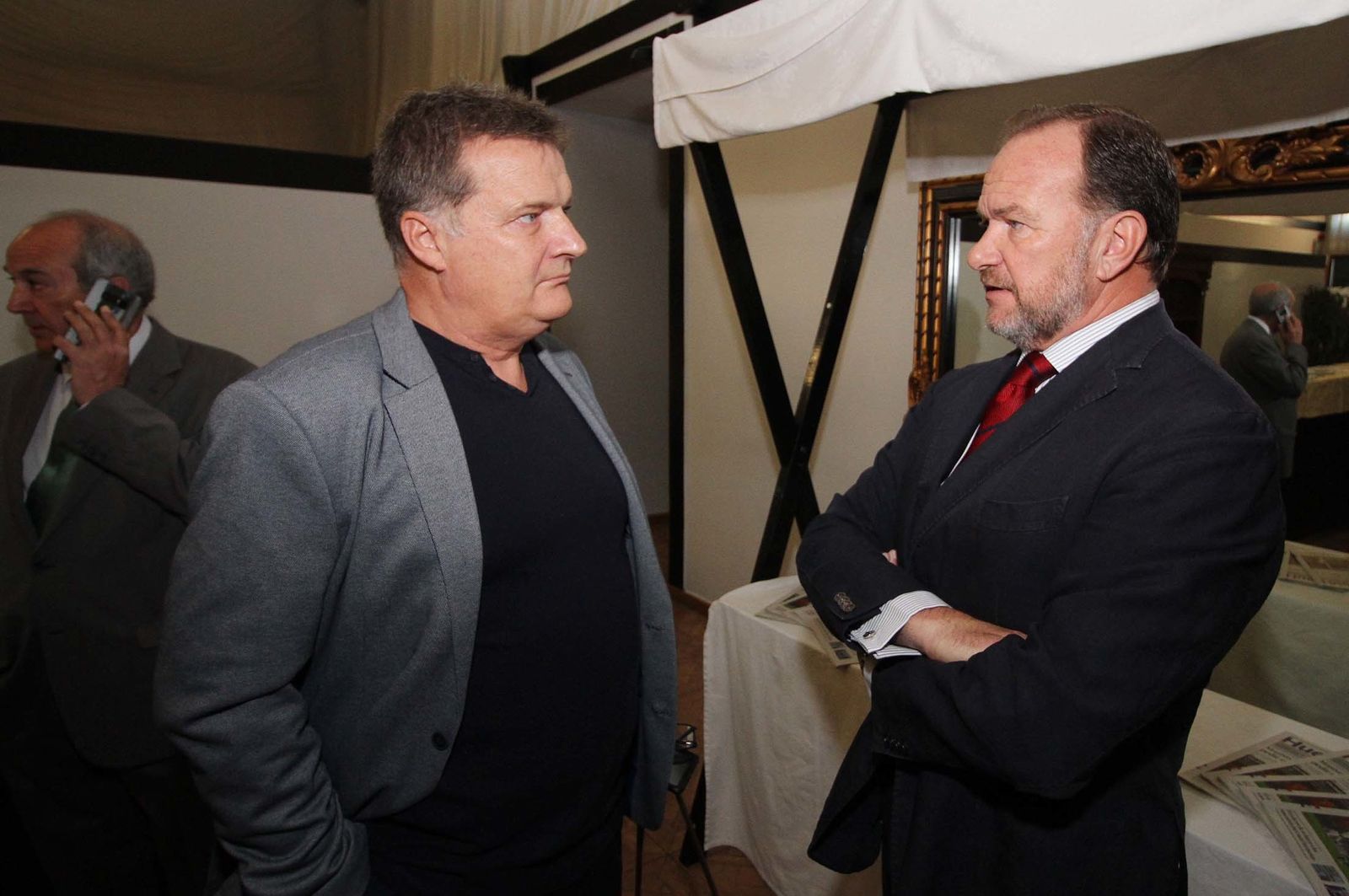 Imágenes del Desayuno Informativo del Grupo Joly con Javier Targhetta