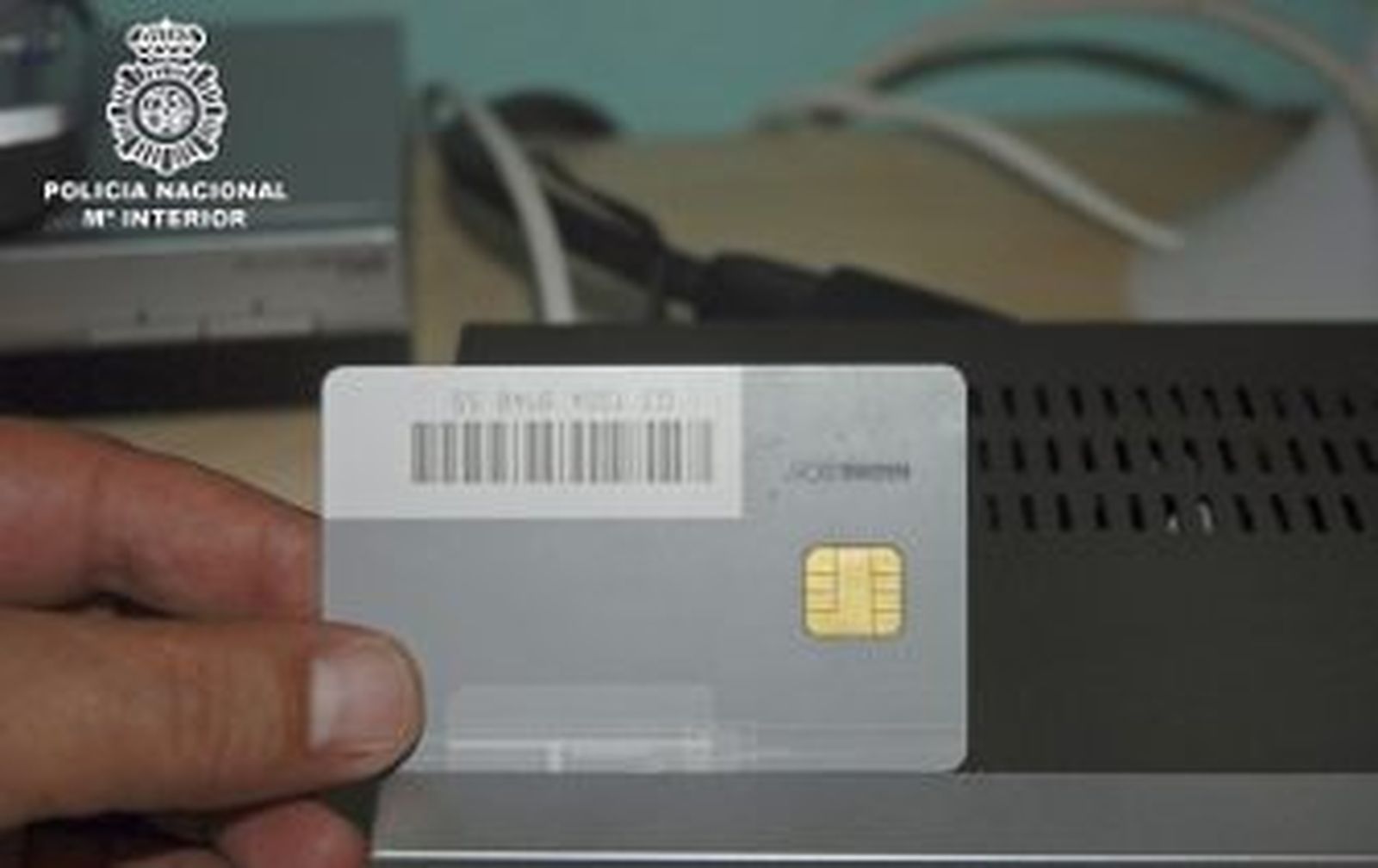 Desmantelada una red que pirateaba la señal de televisión digital