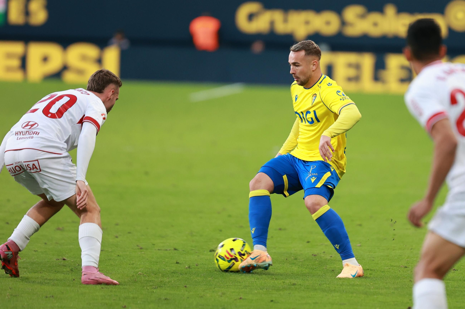 Las imágenes del Cádiz CF- Cultural Leonesa