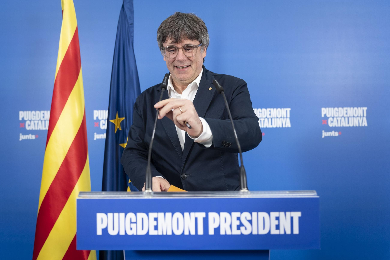 El Constitucional no decidirá hasta septiembre si suspende la orden de detención de Puigdemont.