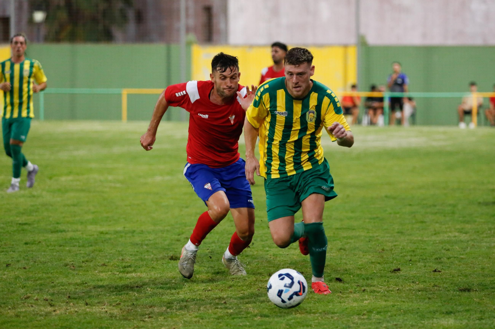 Las fotos del triangular en el estadio Carlos Piña de Los Barrios con el Algeciras CF y el Ceuta B