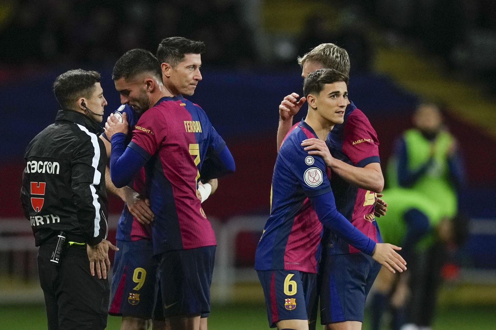 Las fotos del espectacular Barcelona - Atlético de Madrid