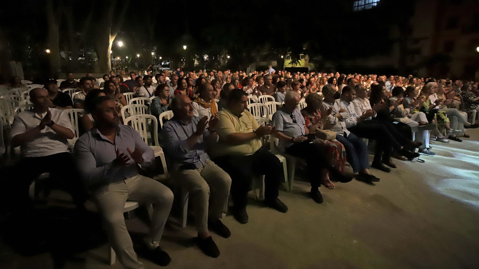 Fotos de ambiente en el espectáculo de José Manuel León y Mónika Bellido