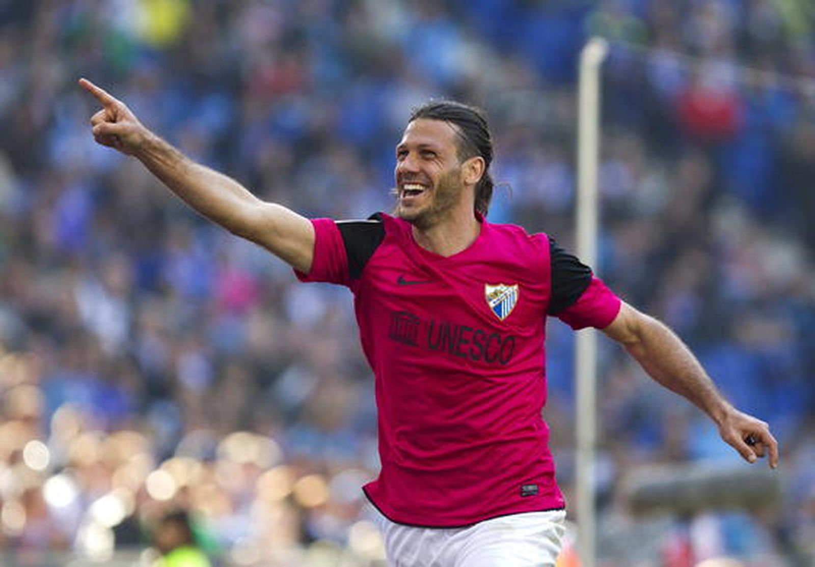 El Málaga remonta un partido, esta vez uno que se había puesto muy complicado, para igualar con el Valencia en la tercera plaza.  


Foto: EFE