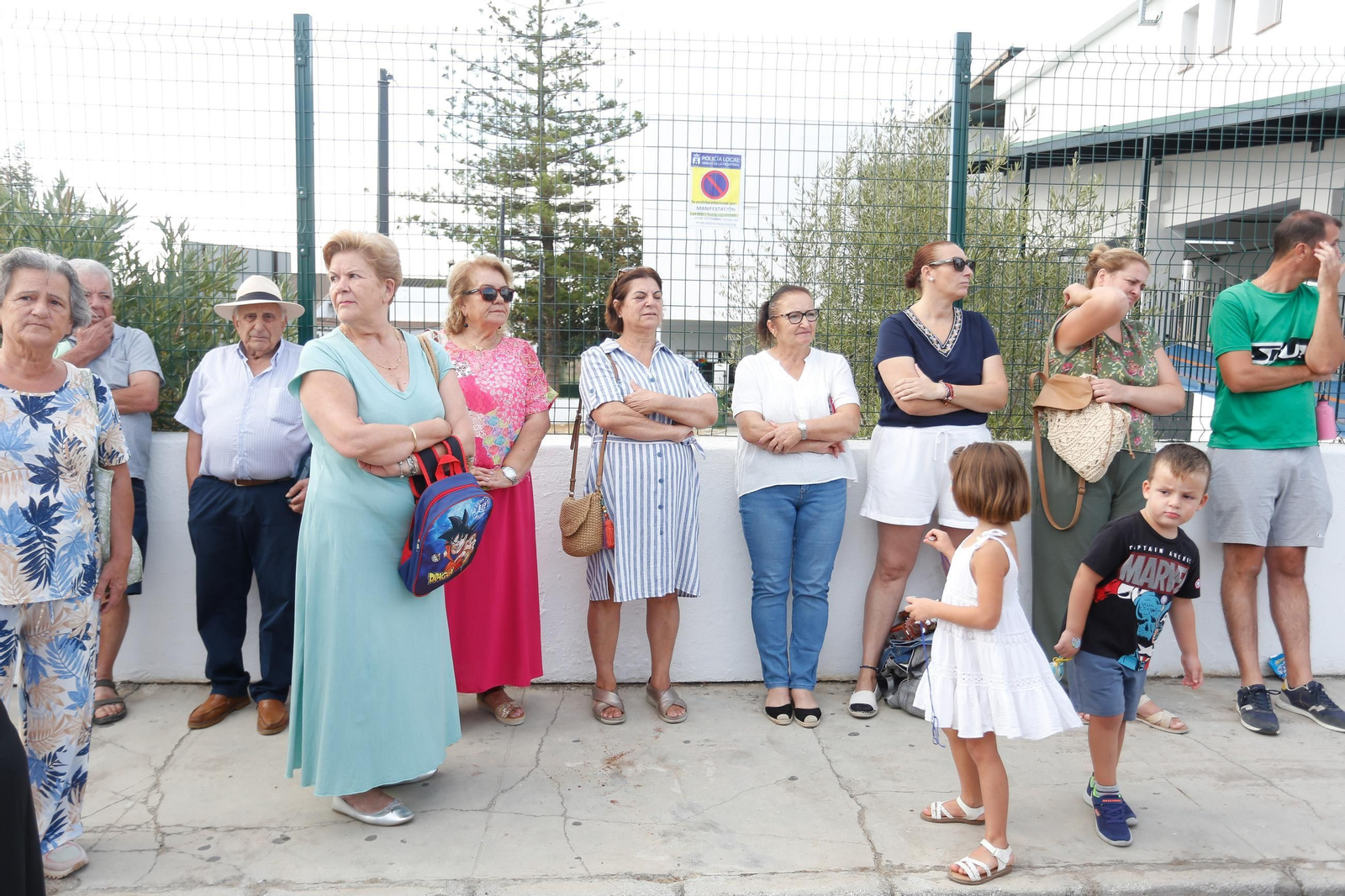 Manifestación de los alumnos y las familias del CEIP Aljibe de Jimena, en imágenes