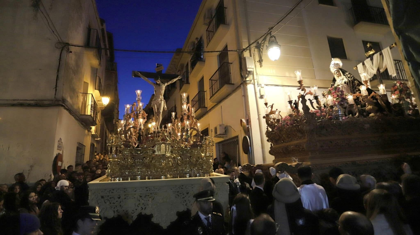 En imágenes: Viernes Santo en Alcalá la Real