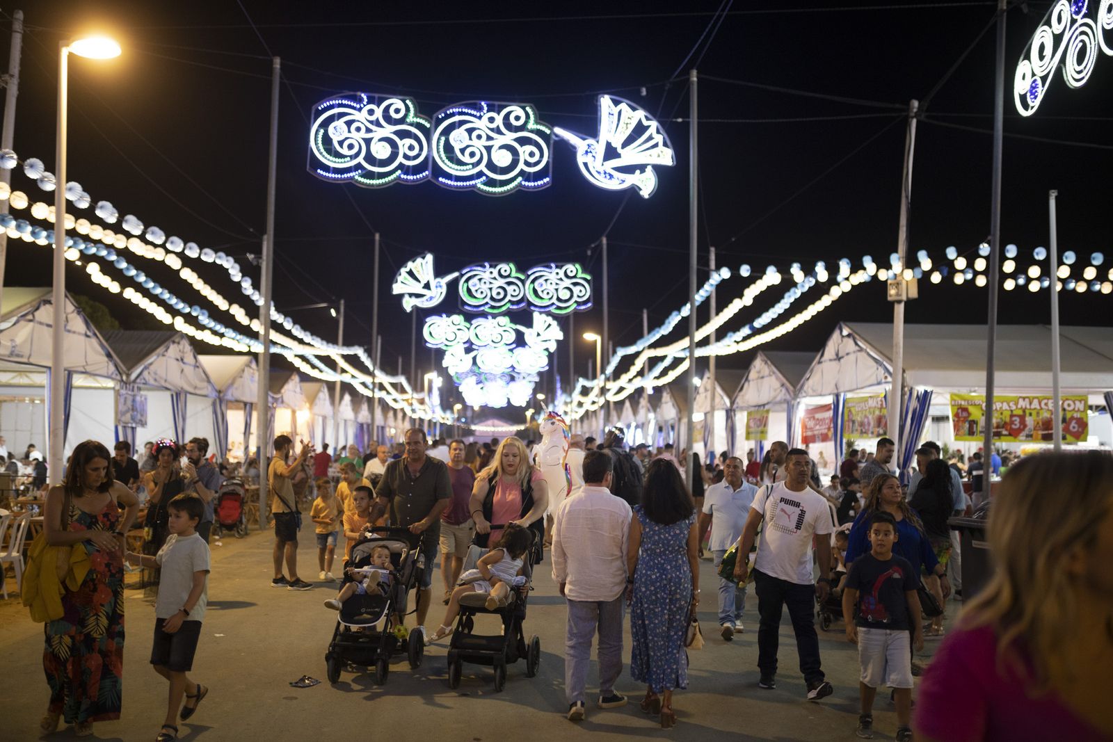 Colombinas 2022: Imágenes del ambiente en el primer día de Colombinas