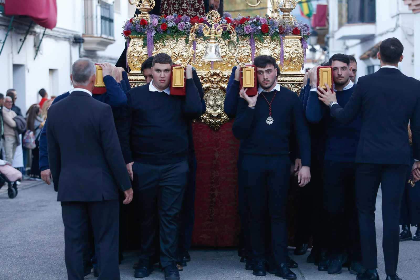 Fotos del Viernes Santo en Los Barrios: Buena Muerte