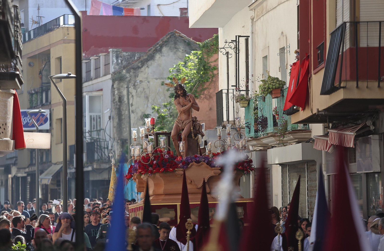 Fotos del Lunes Santo en Algeciras: Coronado de Espinas y La Columna
