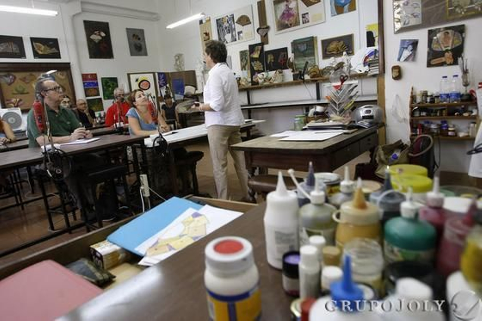 La Escuela de Artes y Oficios deja atrás su sede en el callejón del Tinte y se traslada a la Casa de las Artes. 

Foto: José Braza