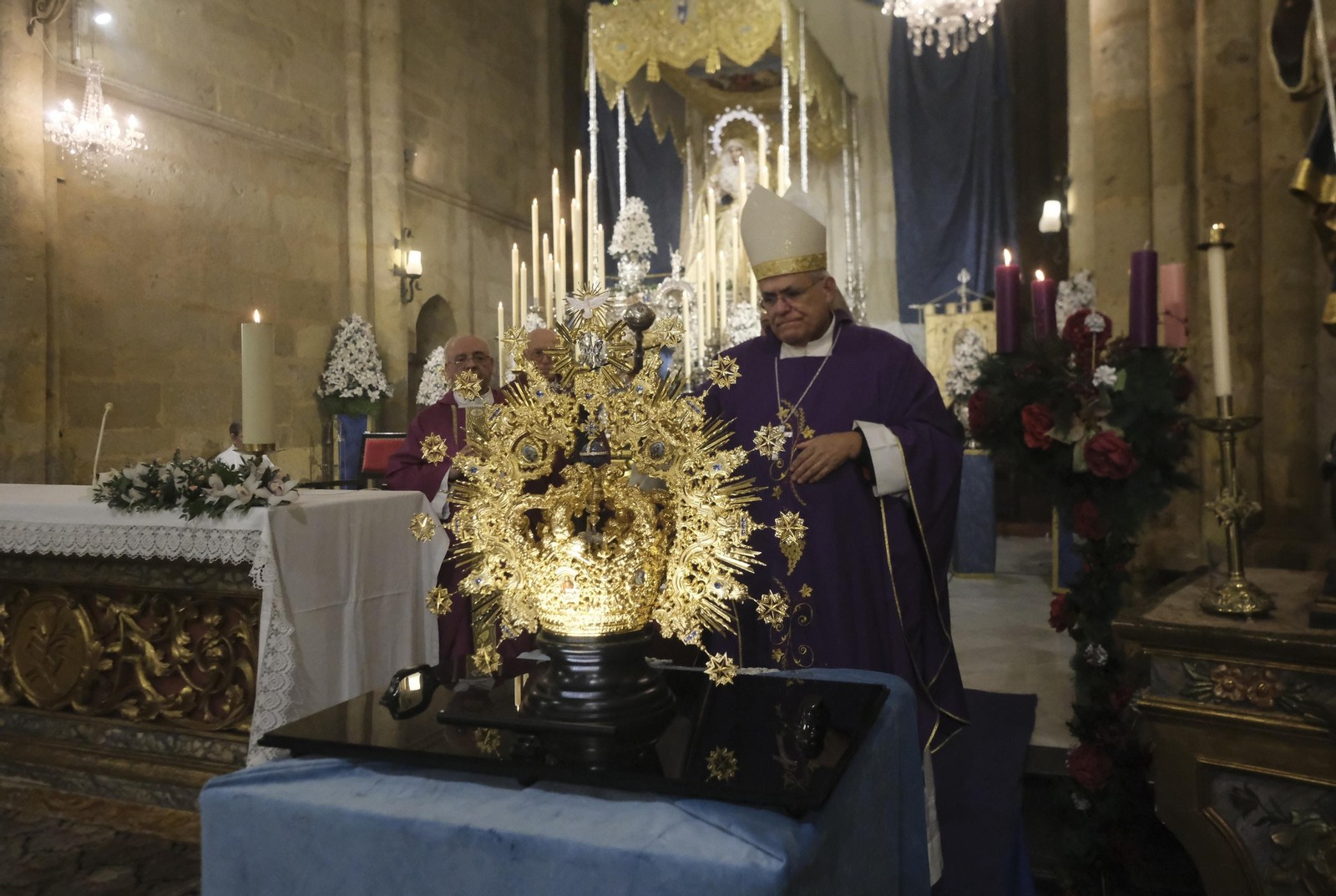 La nueva corona de la Virgen de la Alegría de Córdoba, en imágenes