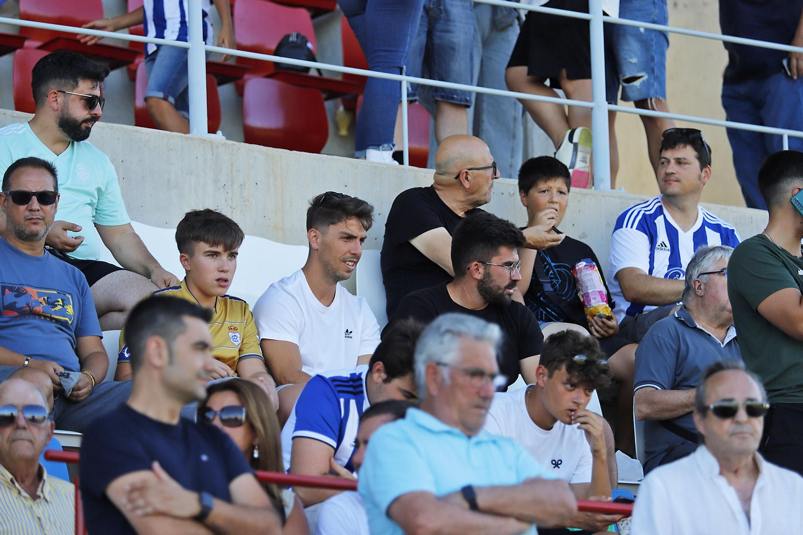 Imágenes del partido entre el Cartaya y el Recreativo de Huelva