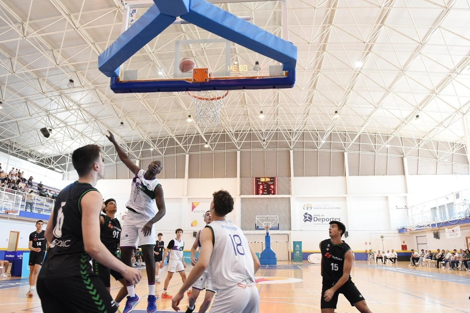 Unicaja - Real Betis, las mejores fotos de la final del Campeonato de Andalucía junior