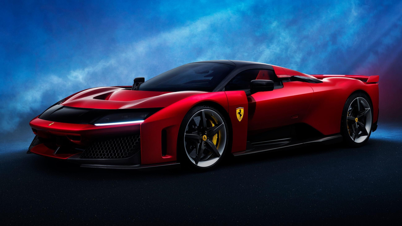 El F80, el Ferrari más caro pues cuesta 3,6 millones de euros, ya está agotado El F80, el Ferrari más caro pues cuesta 3,6 millones de euros, ya está agotado