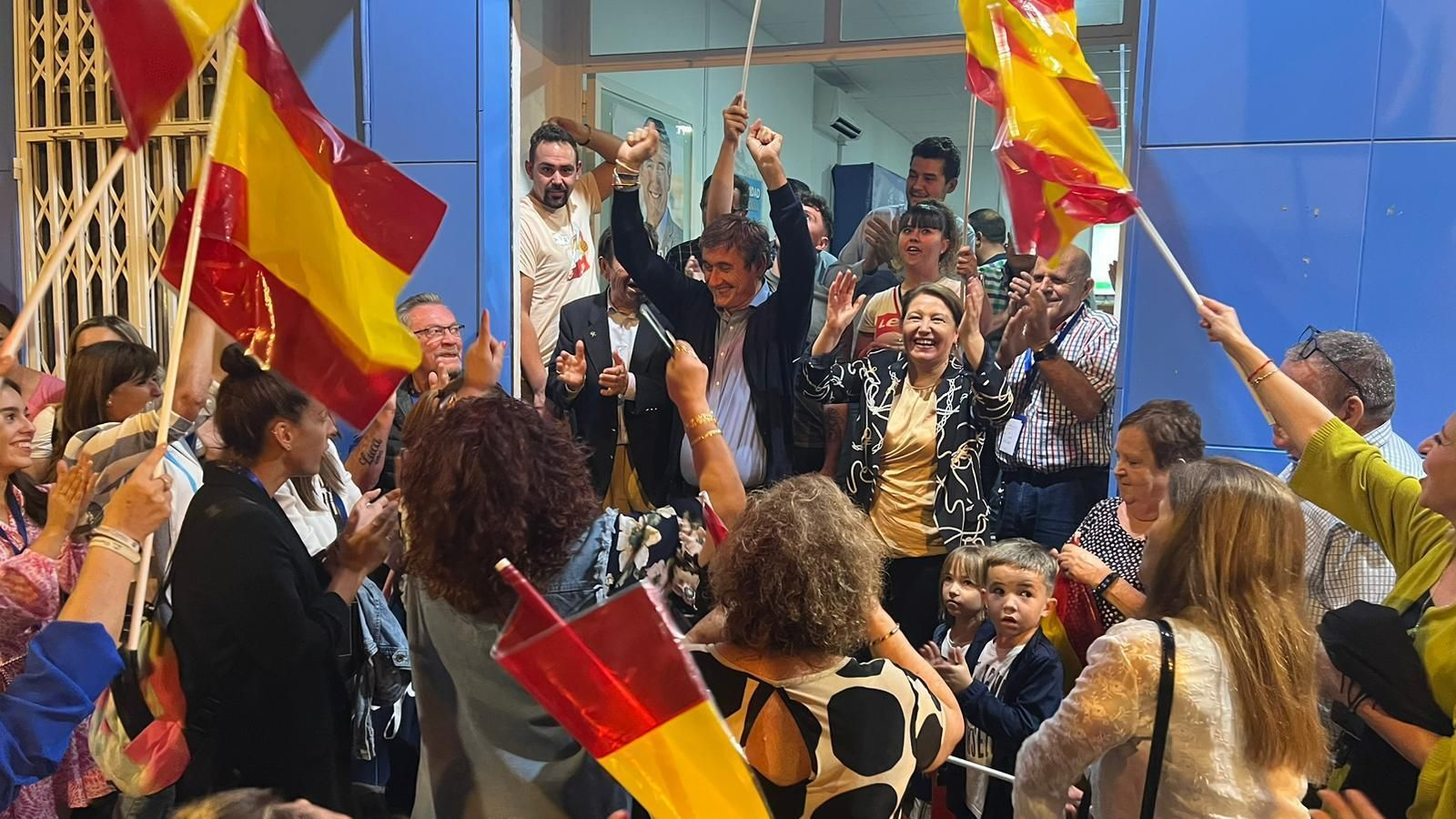 Manuel Cortés (PP) se hace con la mayoría absoluta en Adra.