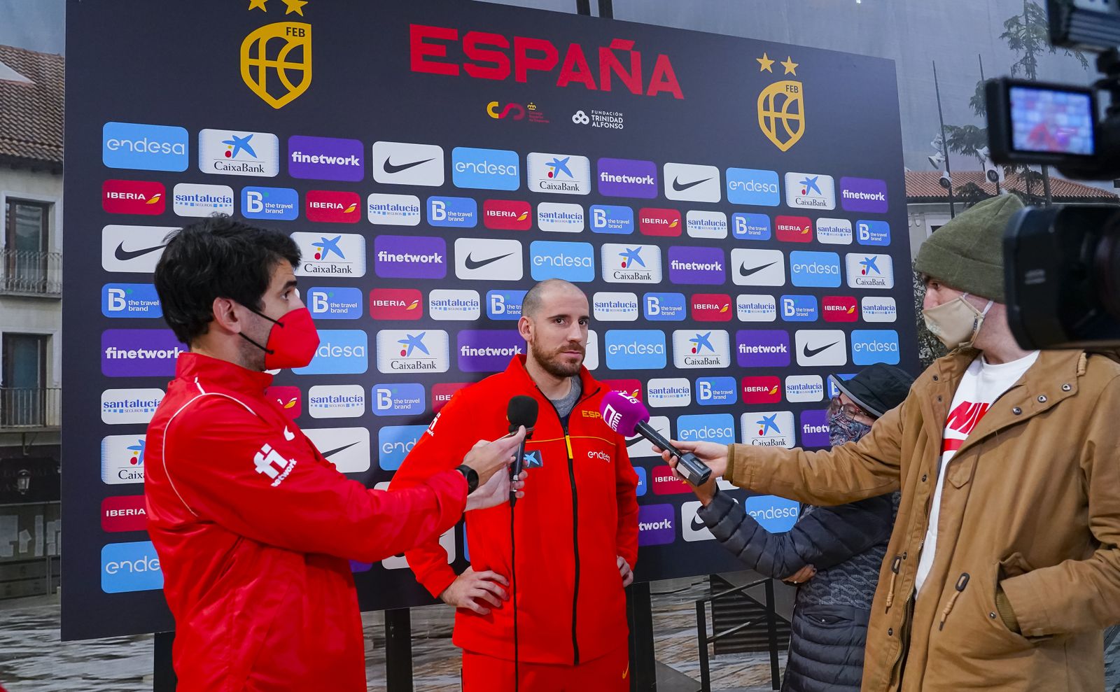 Fotos: Los jugadores del Unicaja ya entrenan con España