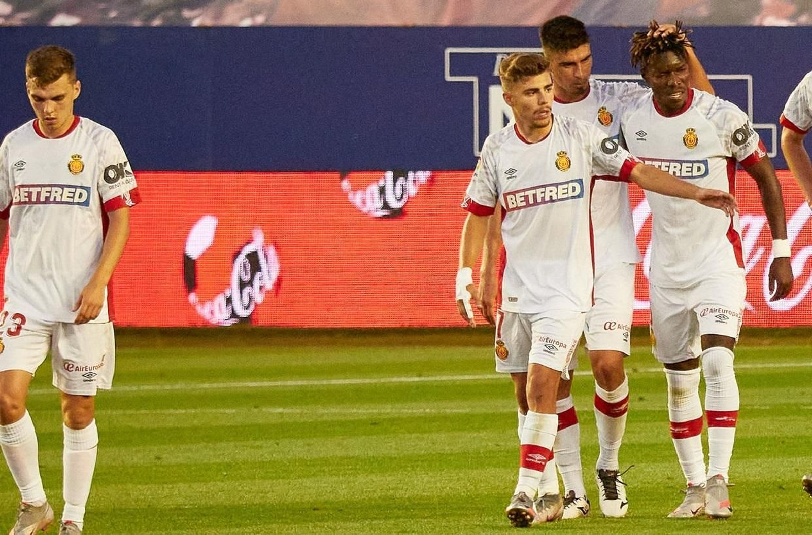 Lumor, con Aleix Febas separado a su derecha.