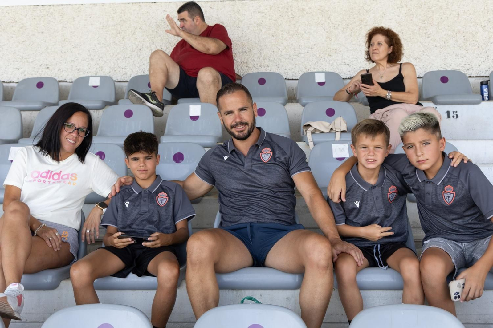El amistoso entre Real Jaén y su juvenil de Liga Nacional, en imágenes
