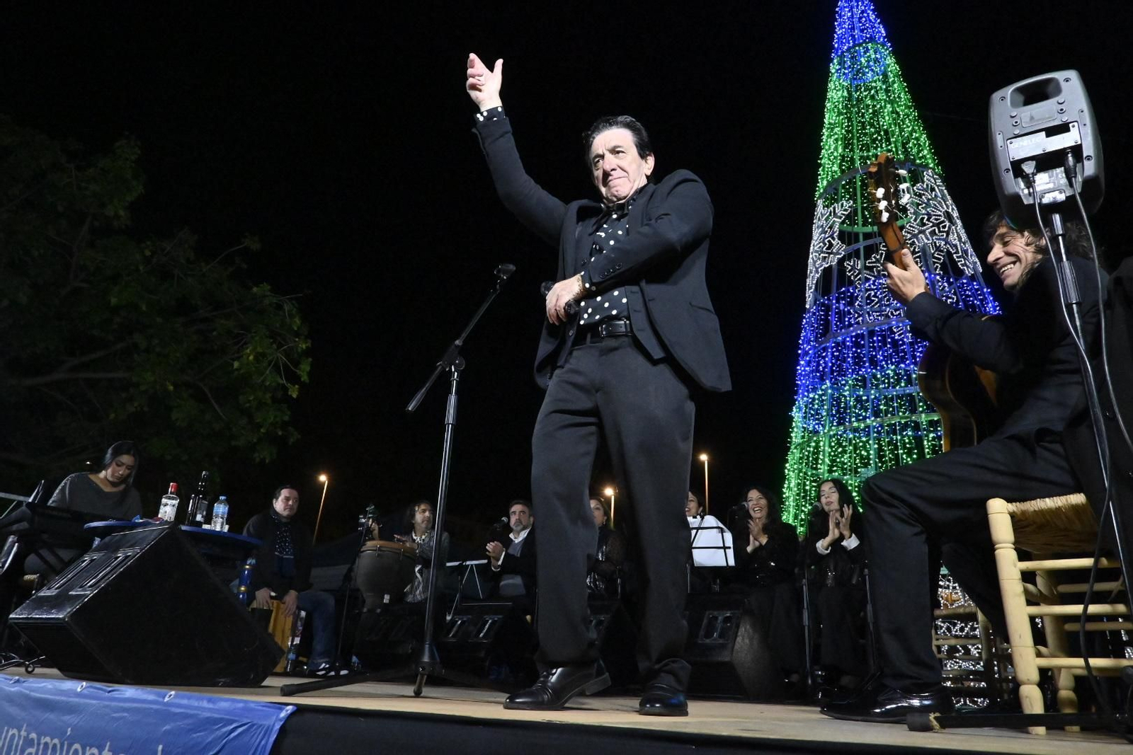 Imágenes de la III Ruta de la Zambomba con Vicente Redondo "El Pecas" en Huelva