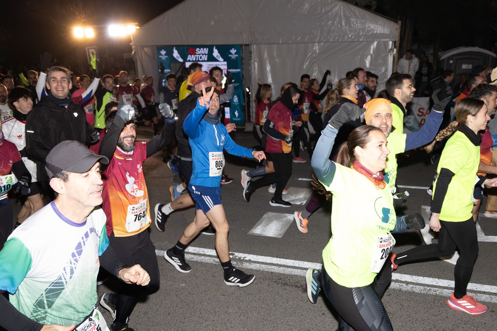 Encuéntrate en la salida de la Carrera de San Antón 2026, en imágenes (3)