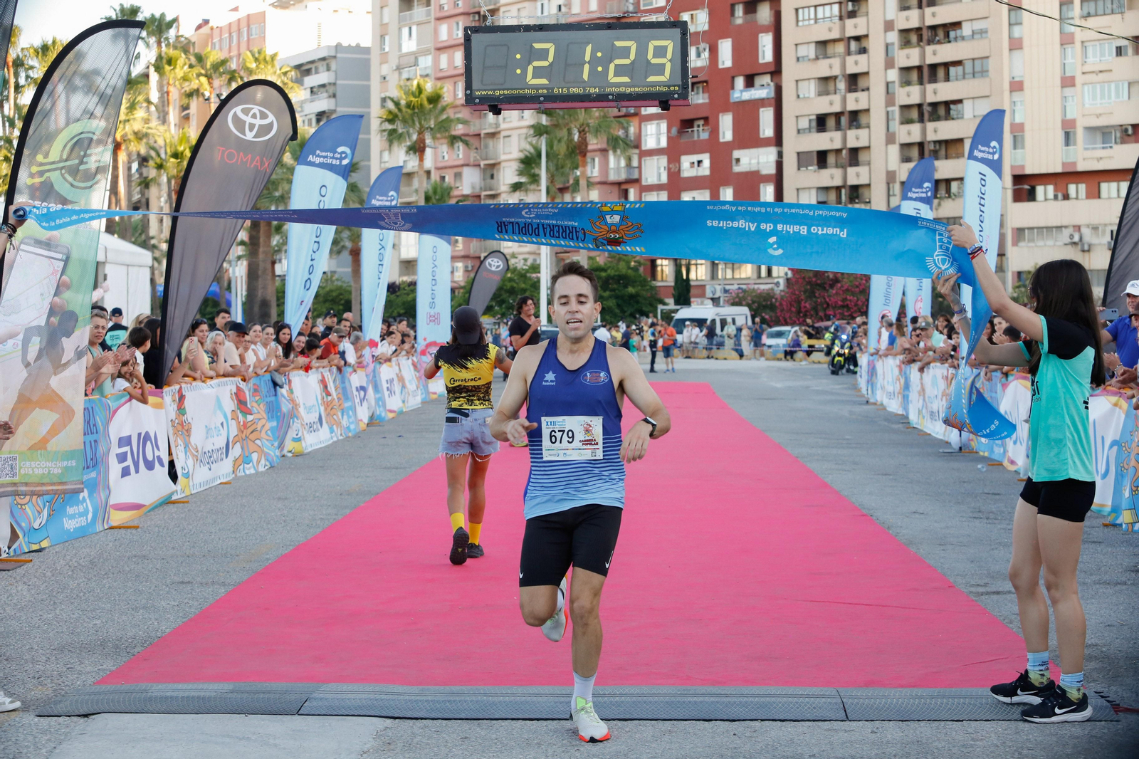 Búscate en la galería de adultos de la XXII Carrera Popular Puerto Bahía de Algeciras