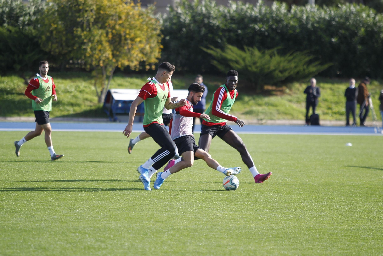 Fotogalería del entrenamiento de la UDA, 6-XII