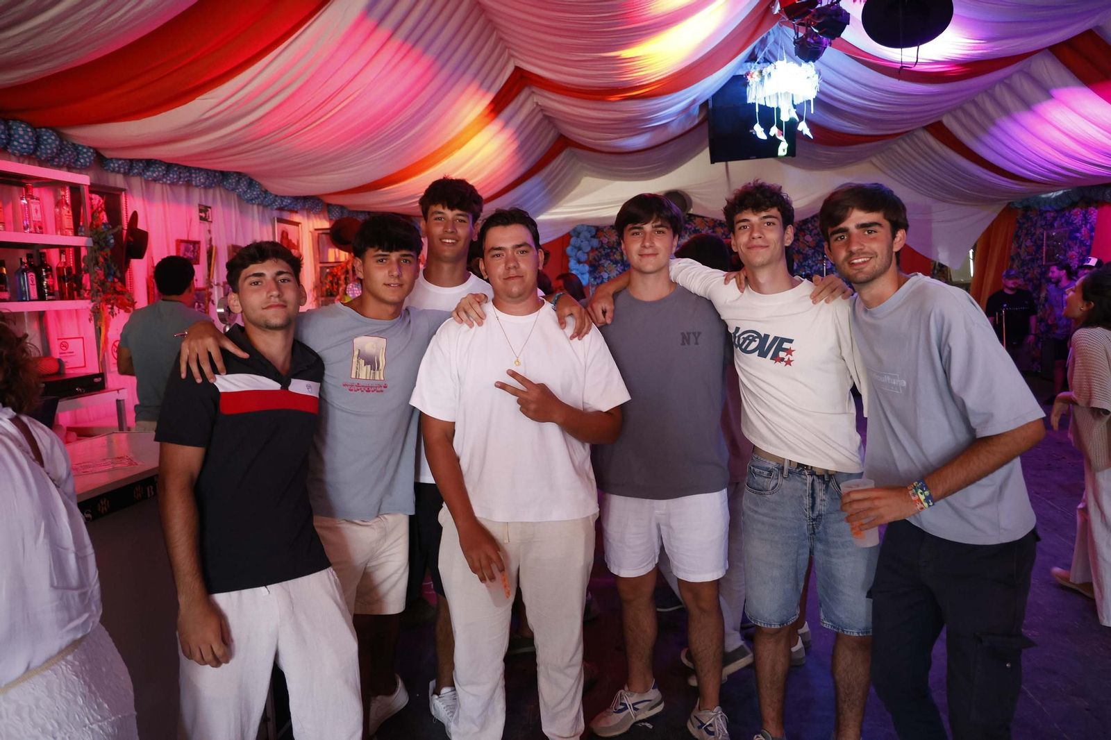 Búscate en las fotos del viernes de la Feria de La Línea