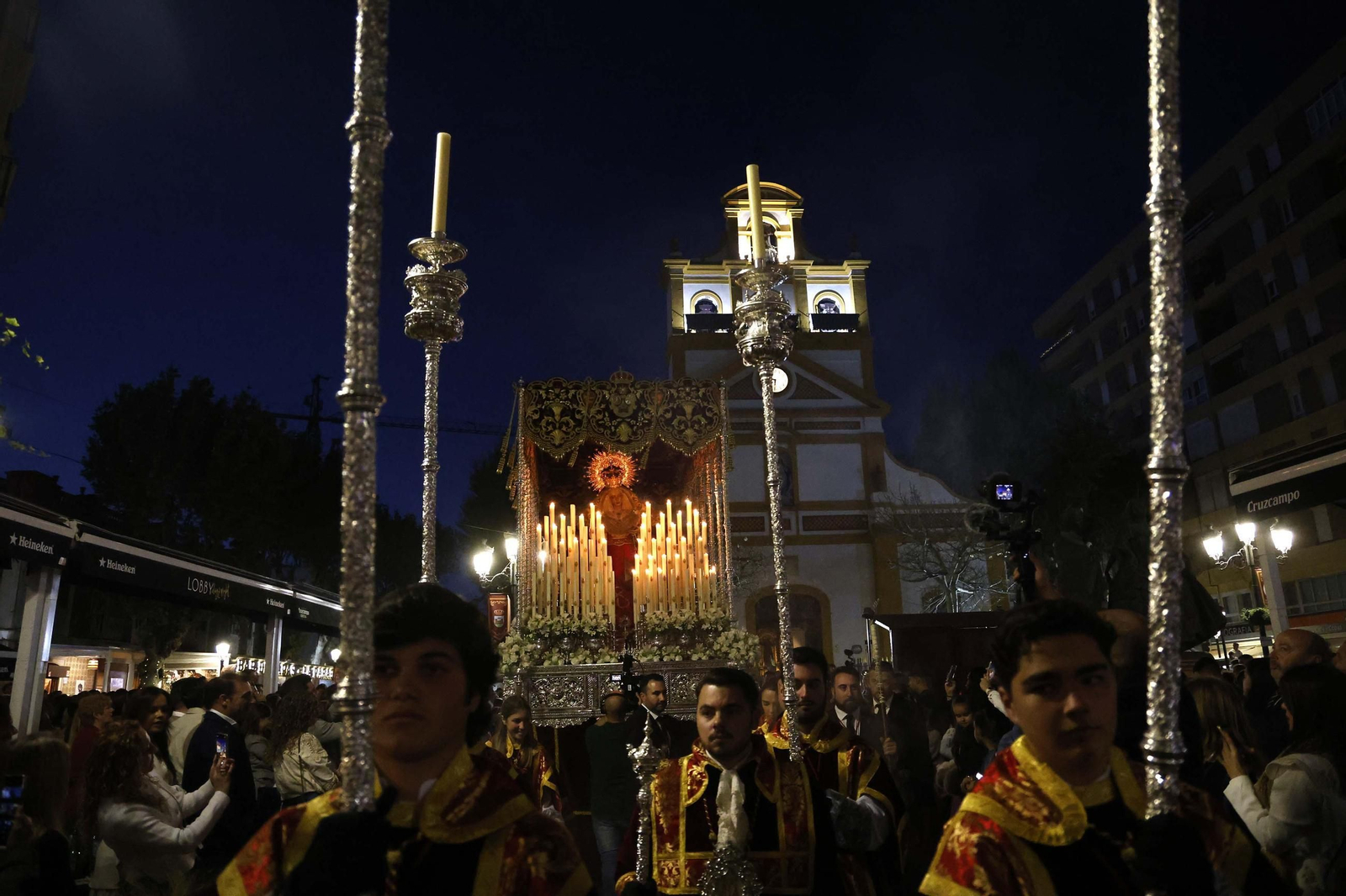 Fotos del Viernes Santo en La Línea: Cristo del Mar, Soledad y Santo Entierro, Cristo del Amor y Amargura