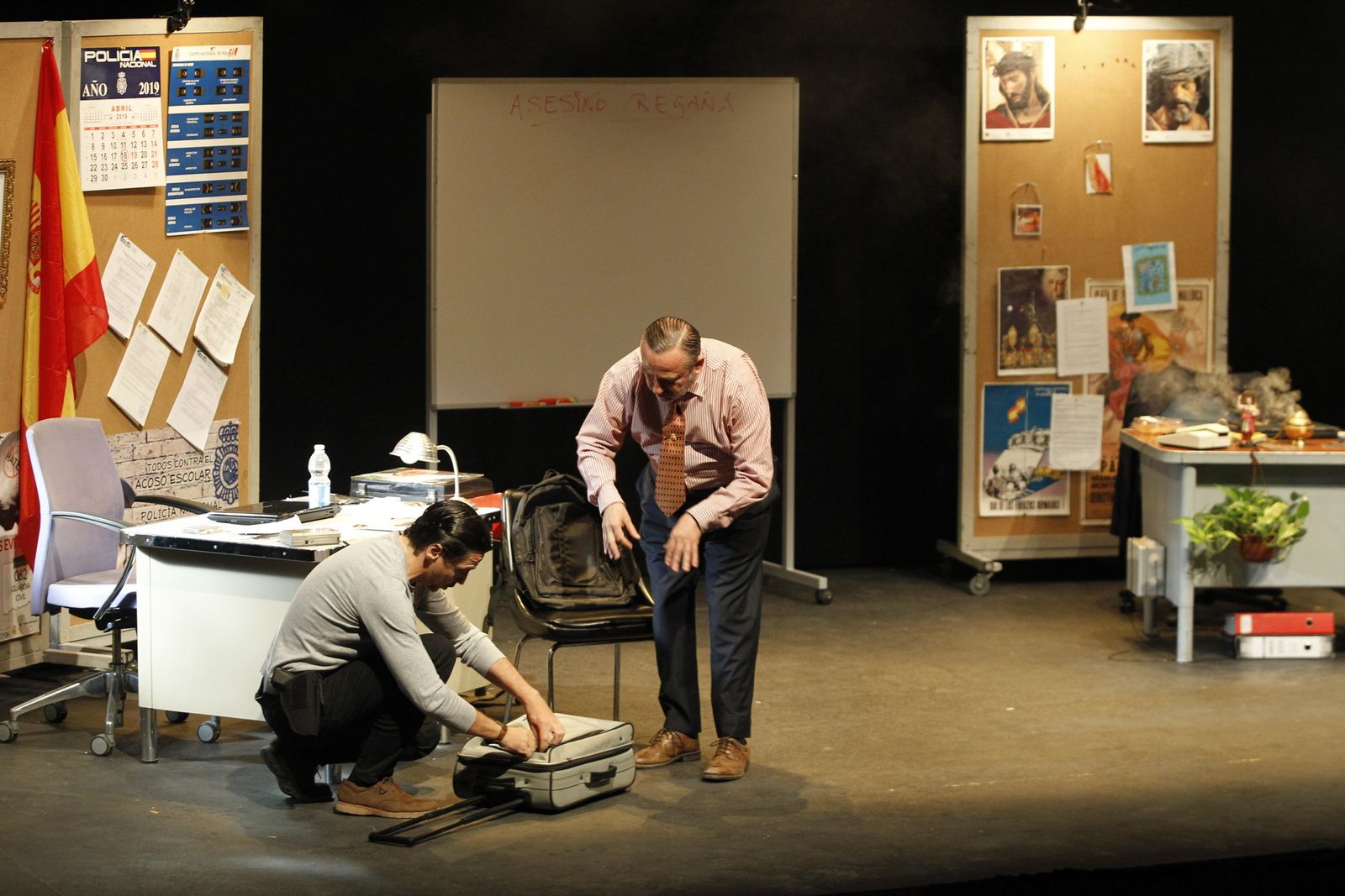 Fotogalería Festival de Teatro de El Ejido. Obra "El Asesino de la Regañá". Teatro Municipal de El Ejido