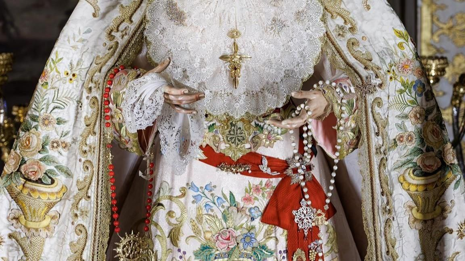 Fotogalería ‘Granada bajo palio’ 2025: María Santísima de la Victoria