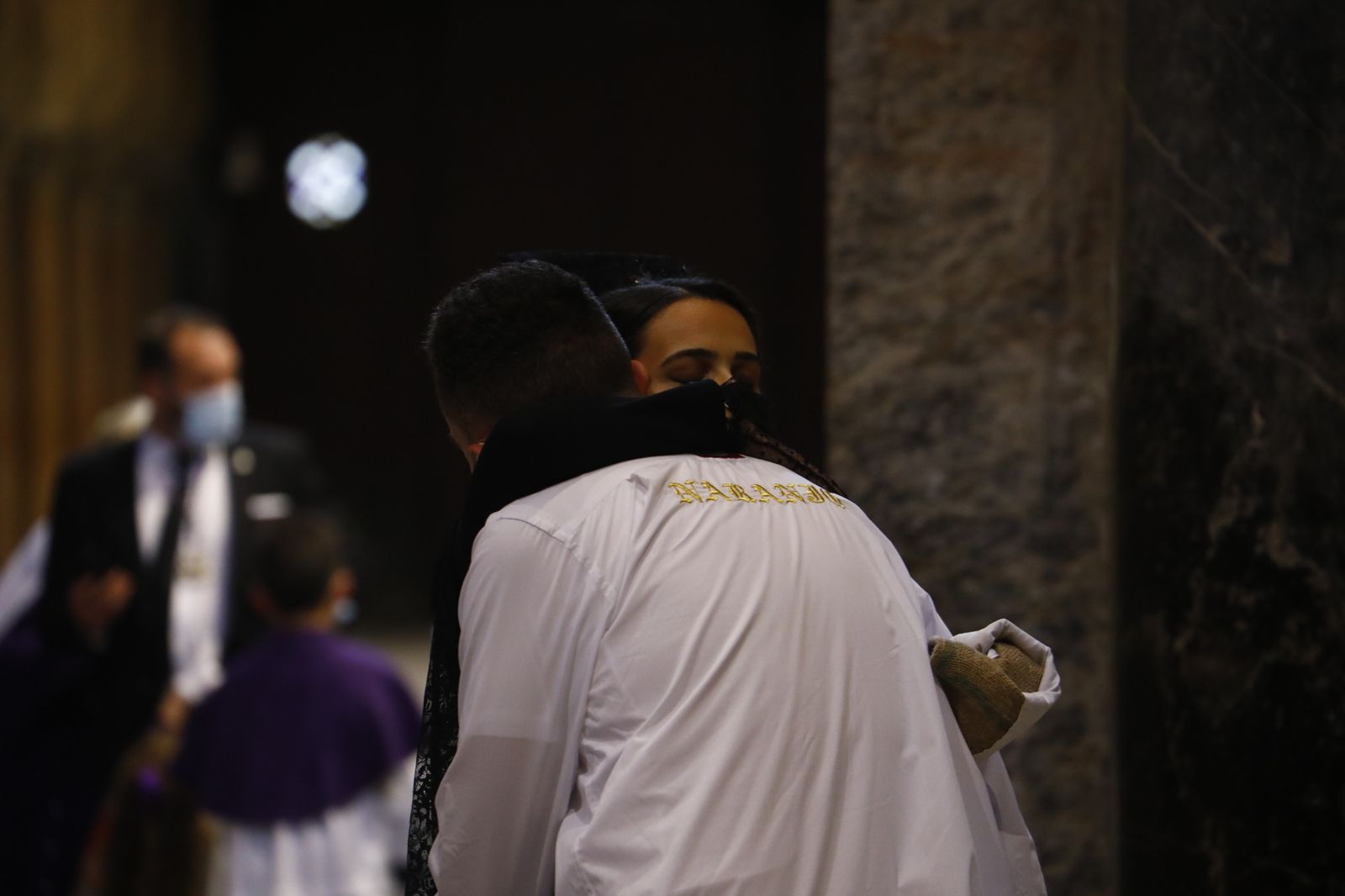 La hermandad de La Agonía de Córdoba suspende su procesión del Martes Santo, en imágenes