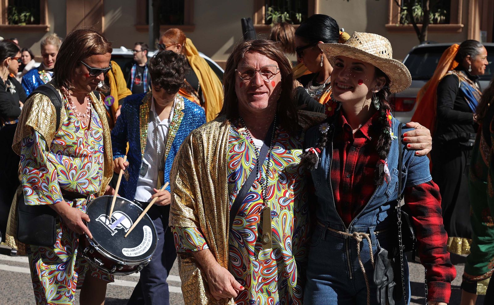 La cabalgata de agrupaciones del Carnaval de Algeciras, en imágenes