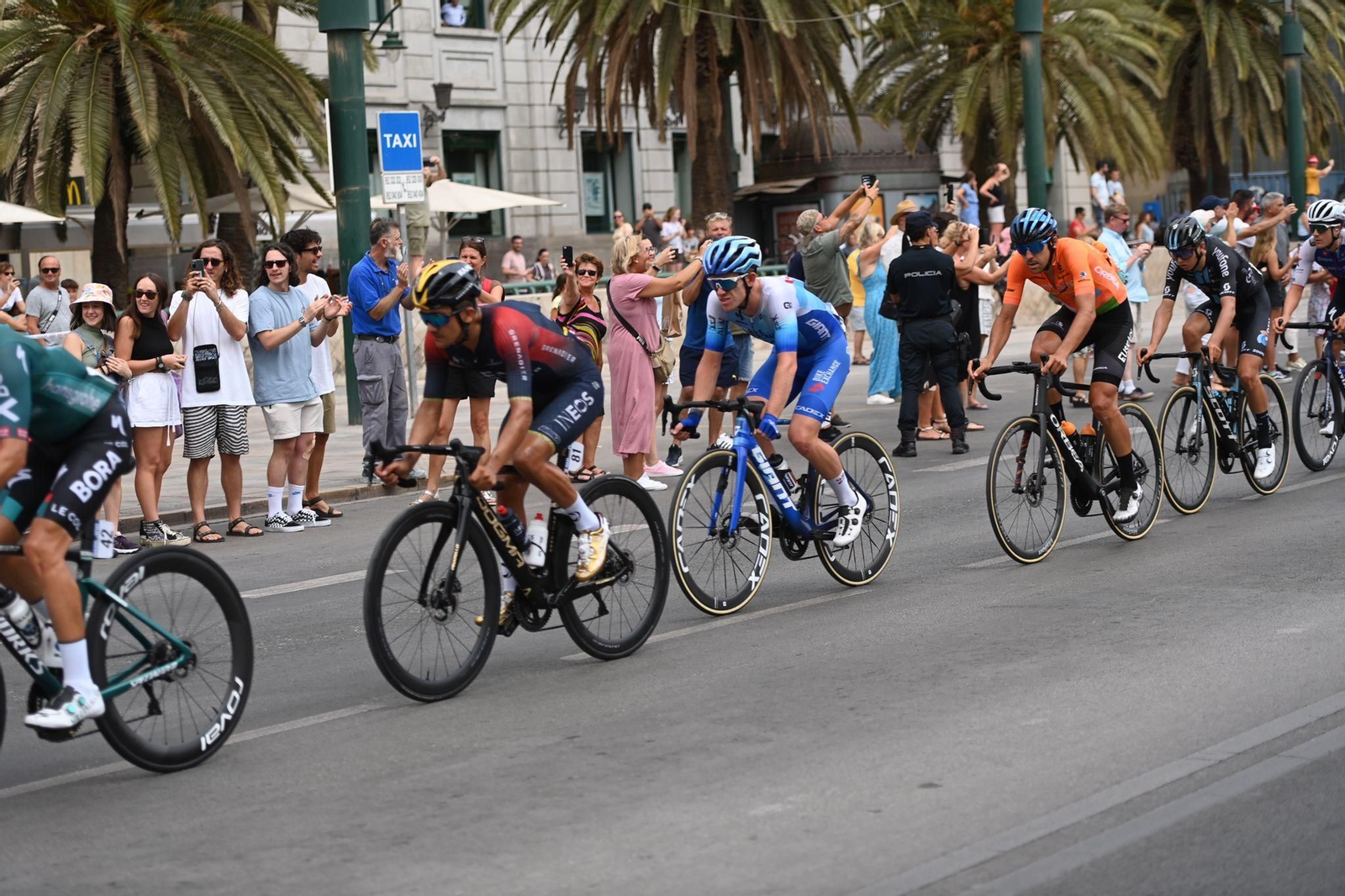 Las fotos de la Vuelta a España al paso por Málaga capital