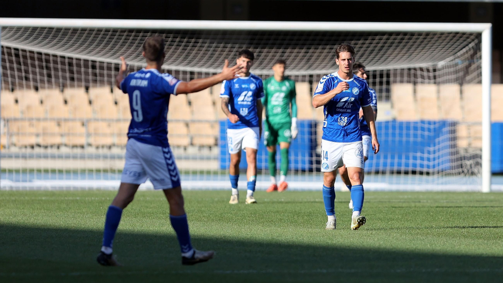 Imágenes del Xerez DFC contra el Don Benito en Chapín