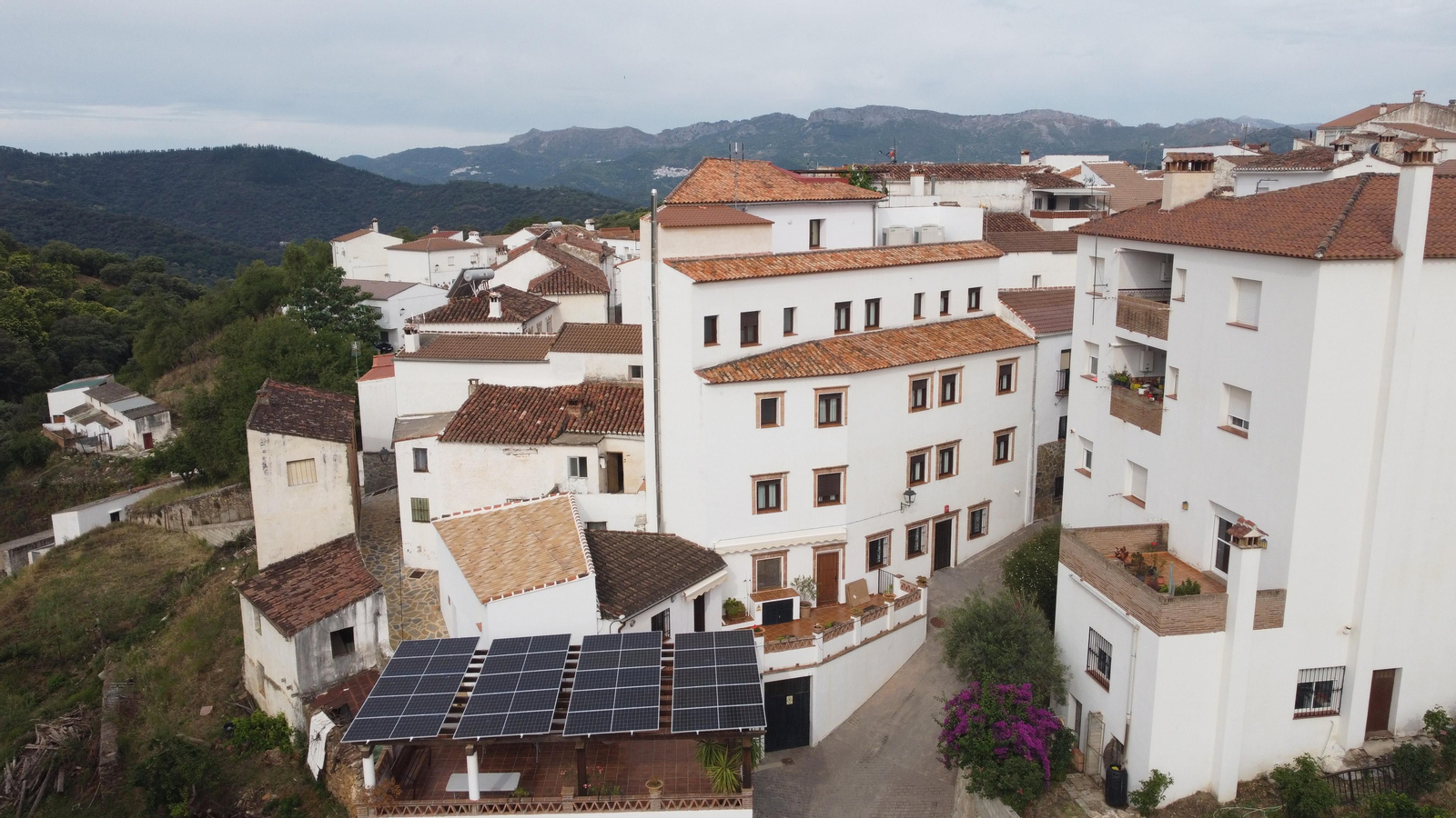 Placas solares ya instaladas.