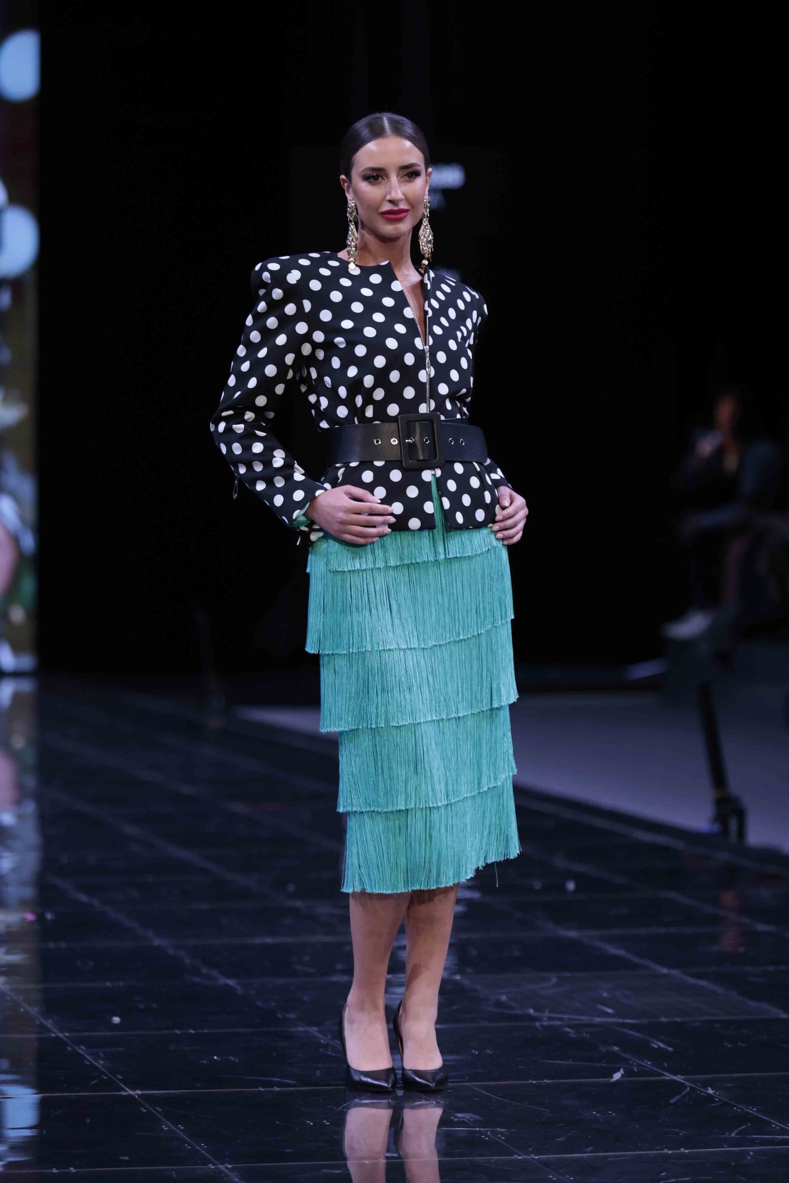 Desfile de Pilar Rubio en SIMOF de 2024, todas las fotos