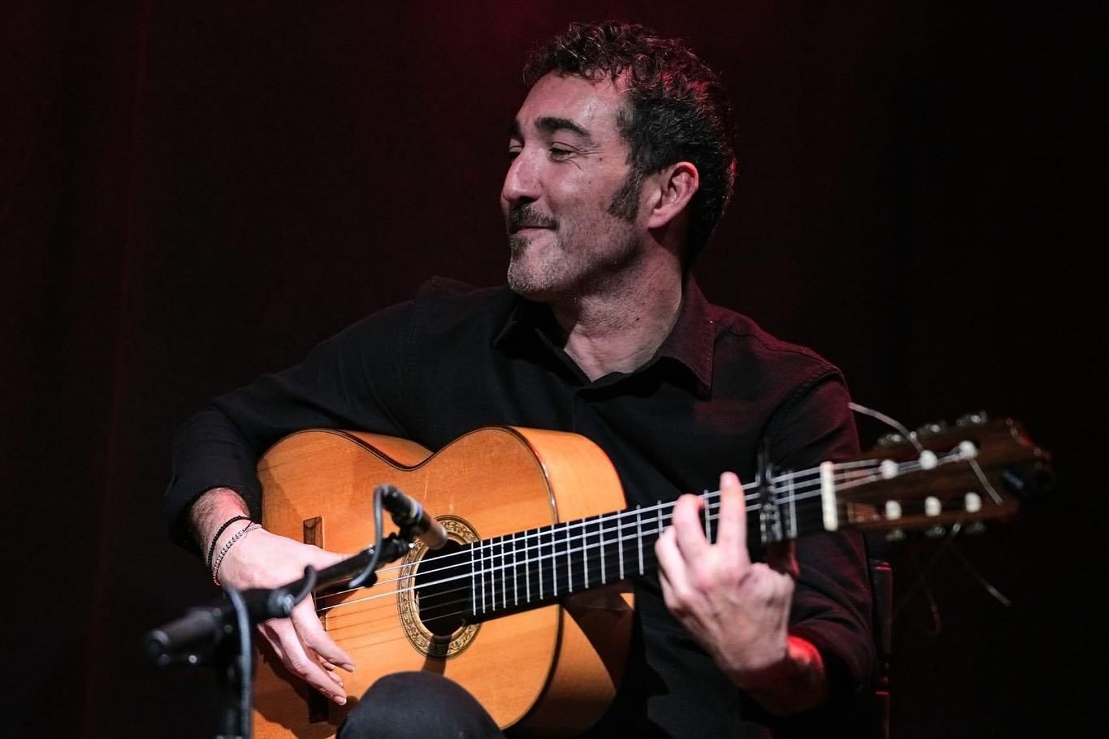 José Manuel León ofreció su música en el Festival de la Guitarra de Sevilla.