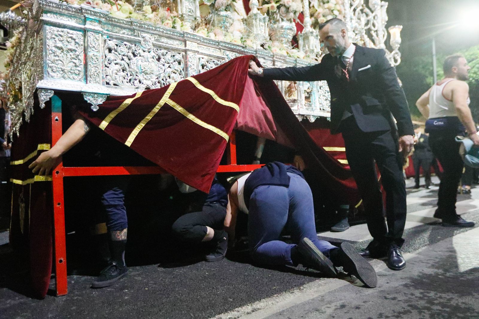 Te contamos en imágenes la Santa Cena tras la lluvia en la ciudad