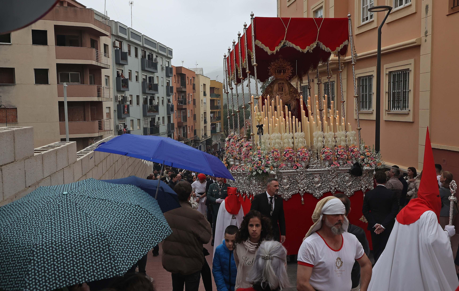 Fotos del Domingo de Ramos en Algeciras: La Borriquita y Oración en el Huerto