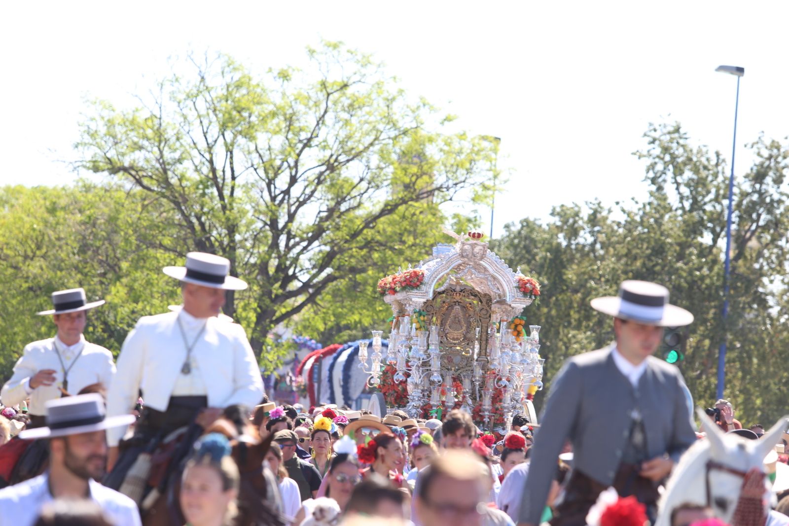 Salida de la Hermandad de Triana